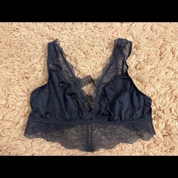 Victoria Secret Blue Lace Bralette Small - Picture 1 of 3